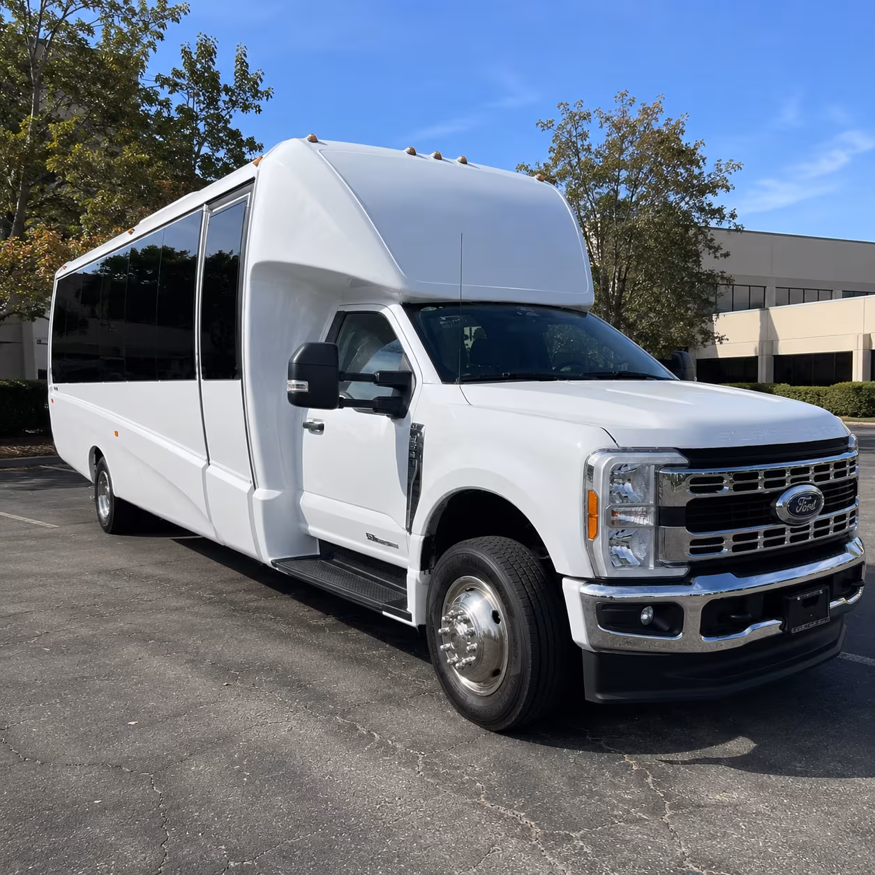 hotel to venue shuttle bus services for corporate guests in taylor