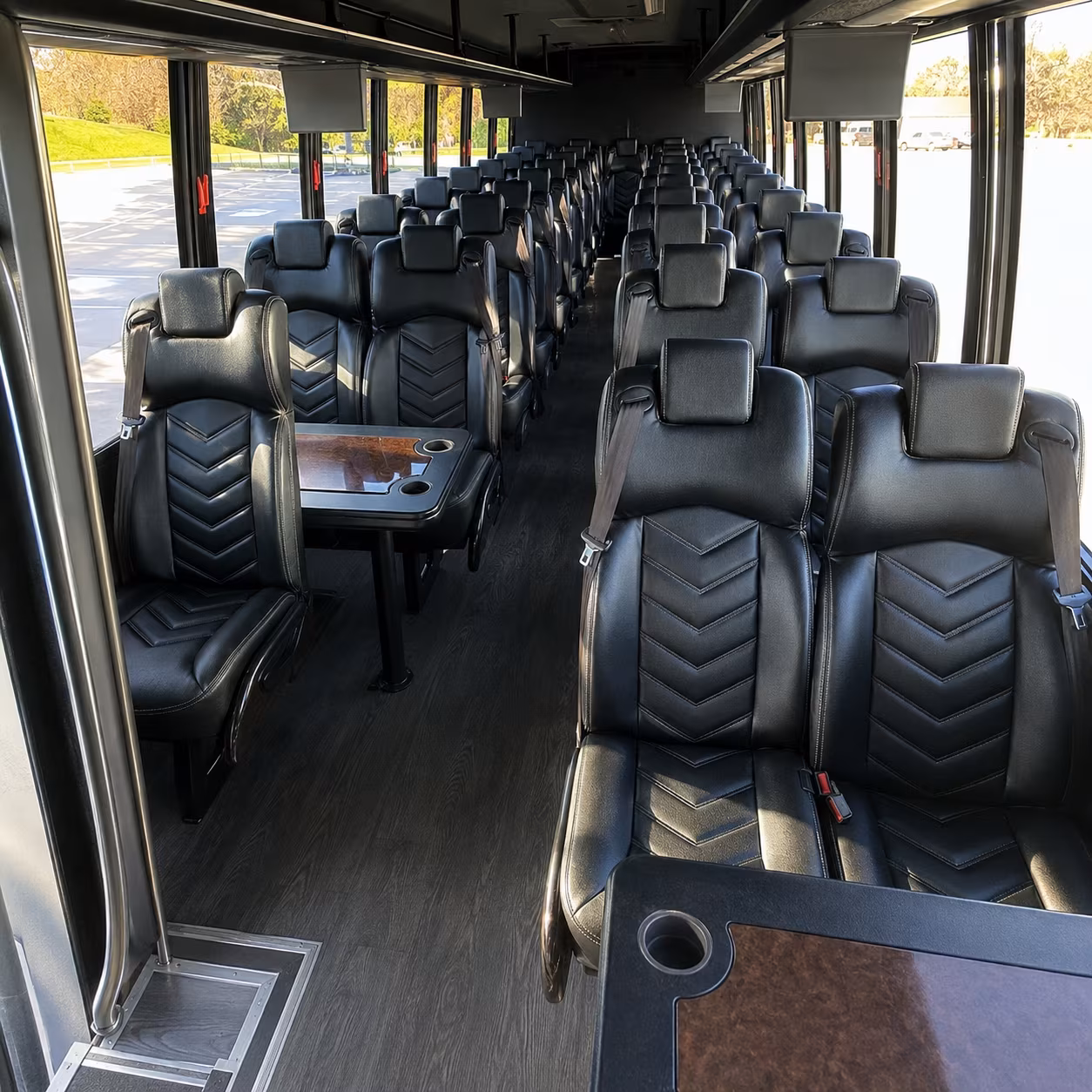 rent a minibus in taylor for smaller prom groups heading out together