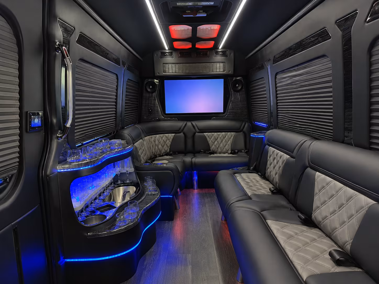sporting event buses from taylor to detroit and ann arbor