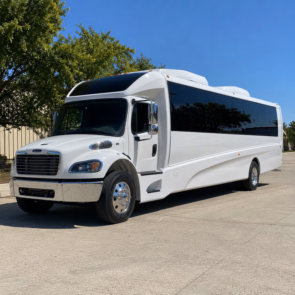 taylor 18 passenger minibus