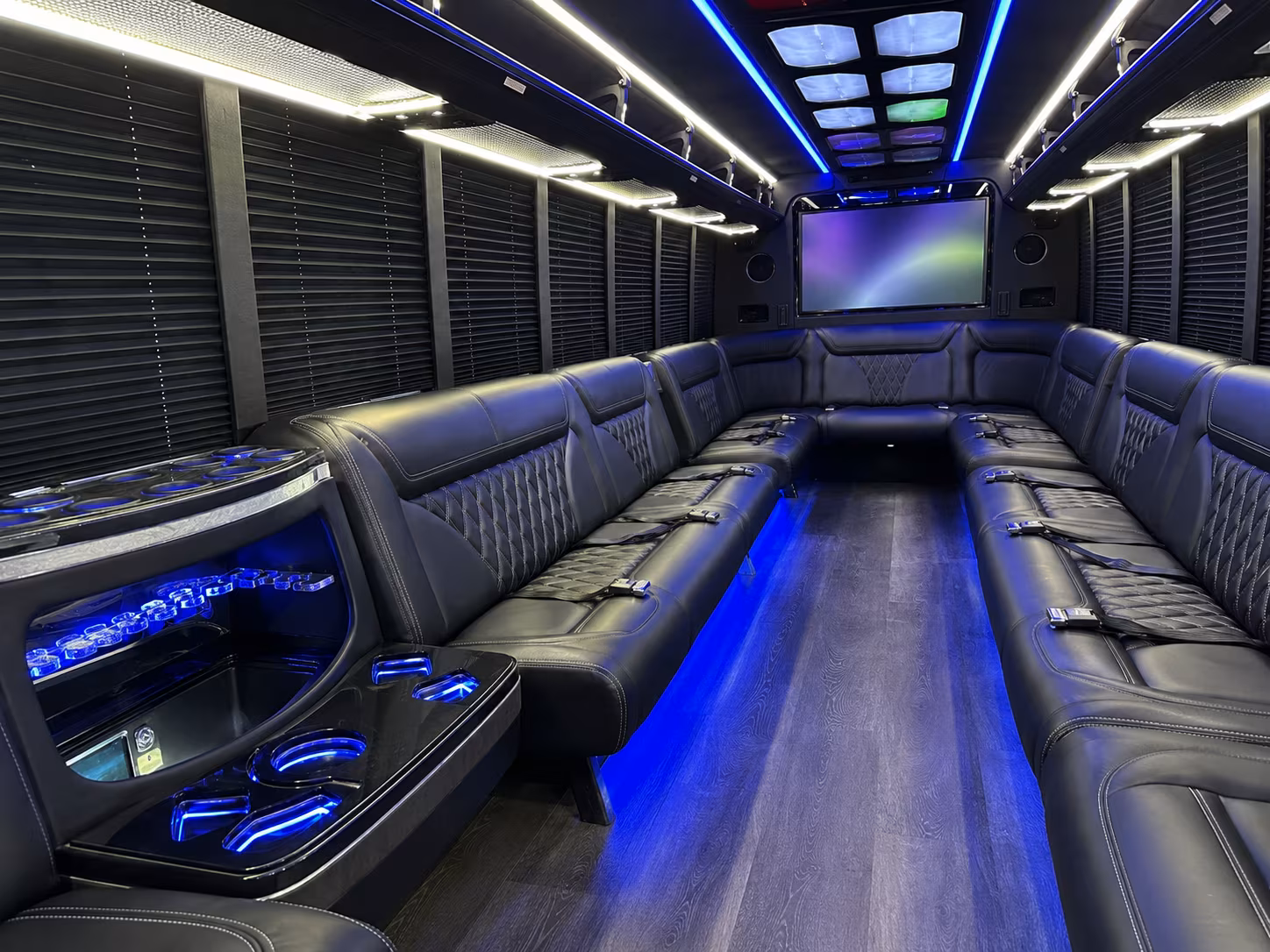 taylor 20 passenger party bus inside