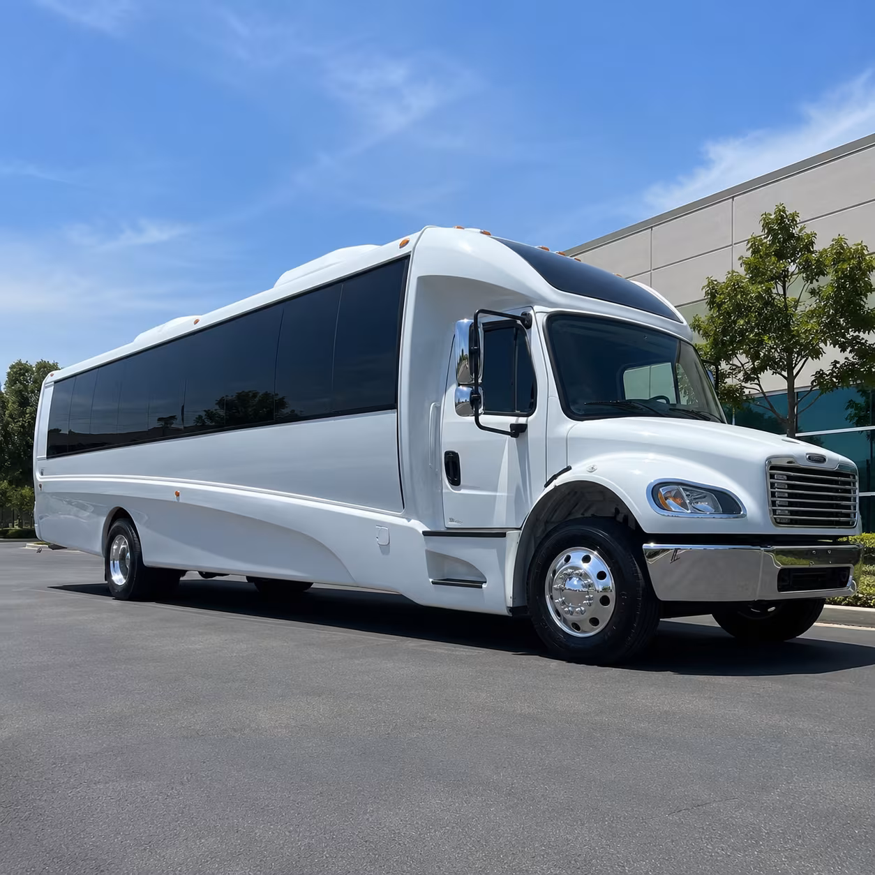 taylor 25 passenger minibus