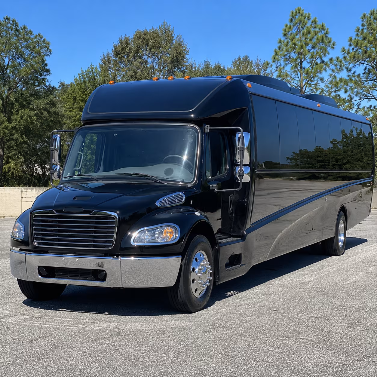 taylor 28 passenger minibus